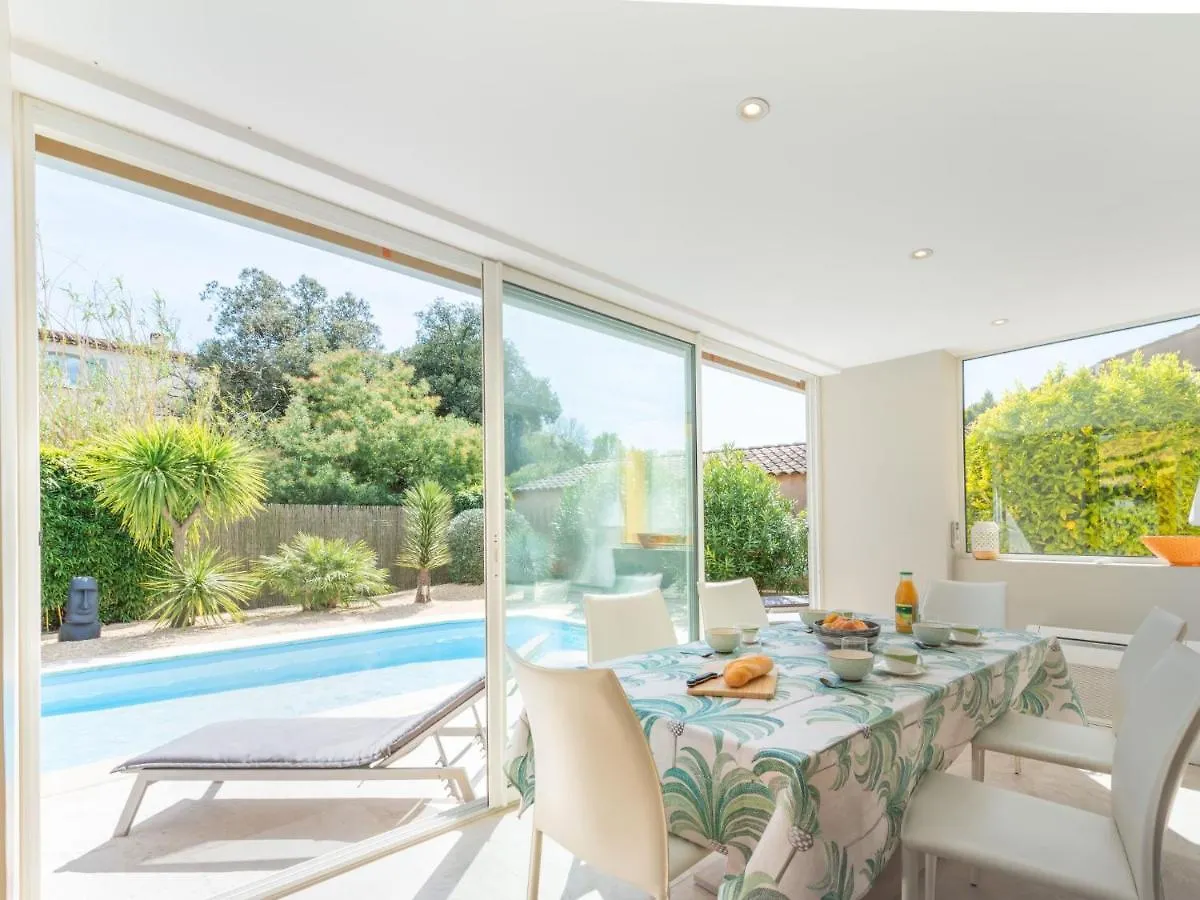 Holiday Home Le Clos Du Murier By Interhome 코골렝